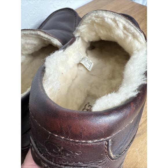 UGG Ascot Slippers Brown Leather Men's Size 9 Slip On Moc Toe Driving Heel GUC - Picture 11 of 14